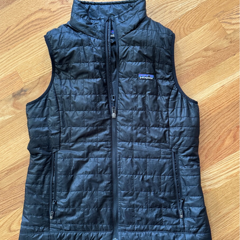 Patagonia Black Quilted Vest